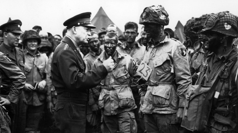 Eisenhower speaking with paratroopers D-Day