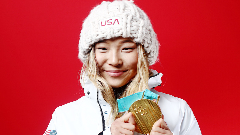 Chloe Kim with a gold medal