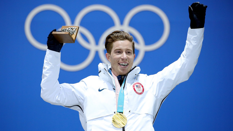 Shaun White with a gold medal