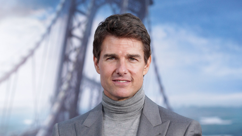 Tom Cruise gray suit turtleneck