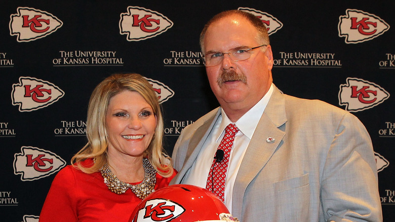 Andy Reid poses with Tammy