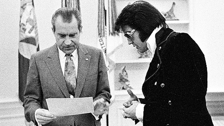 Richard Nixon with Elvis Presley