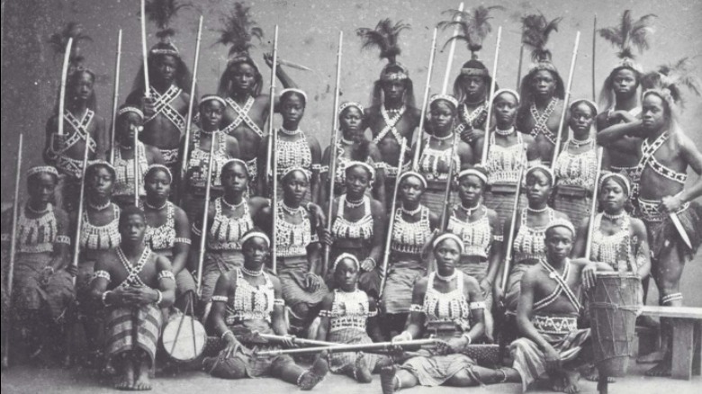 Dahomey Amazons, Paris