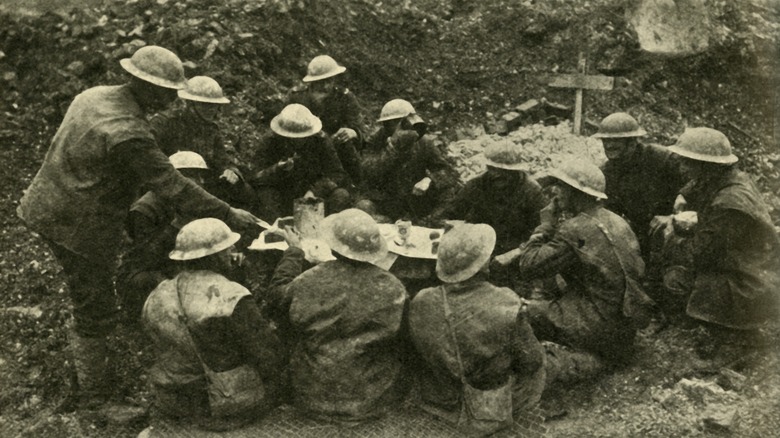 British soldiers christmas dinner trenches
