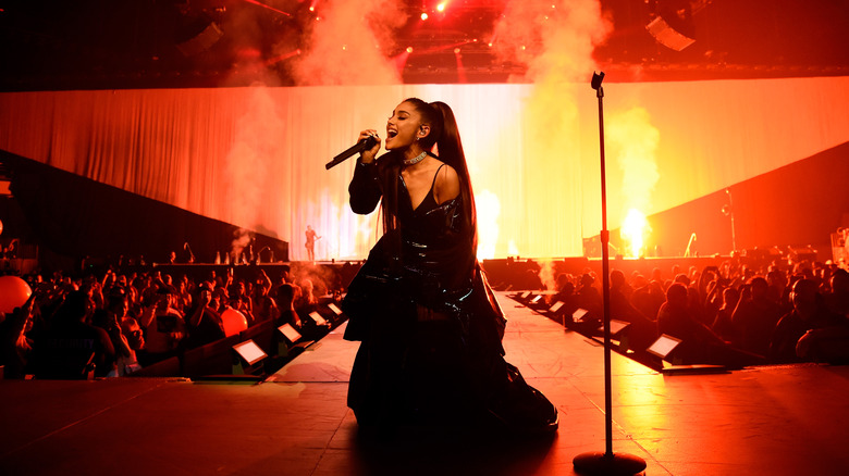 Ariana Grande singing live