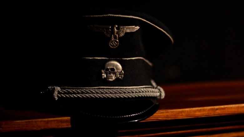 German military hat eagle skull