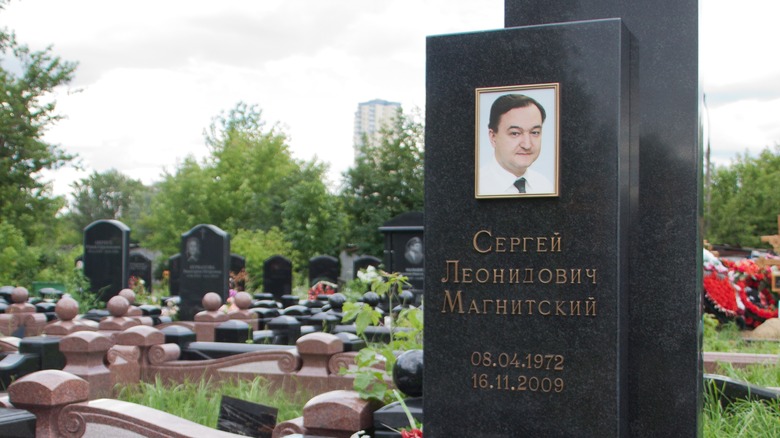 Sergei Magnitsky grave with photo outside