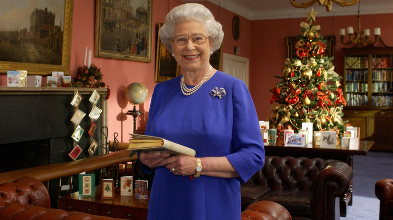 Queen Elizabeth filming her Christmas message
