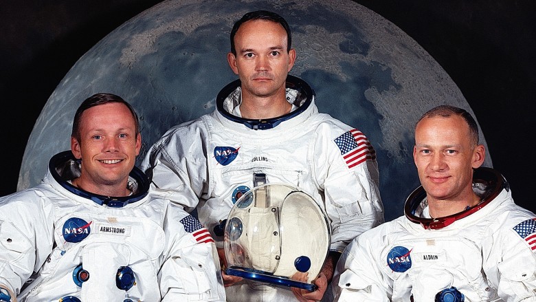 first moon landing crew