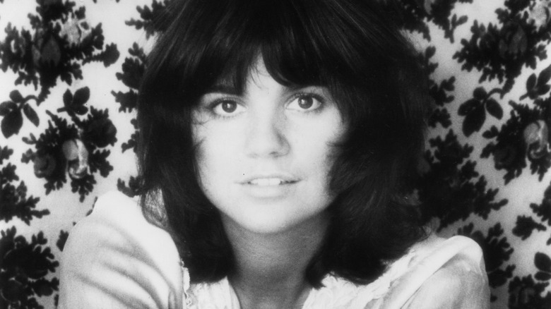 Linda Rondstadt on the cover of the album "Don't Cry Now" in 1973
