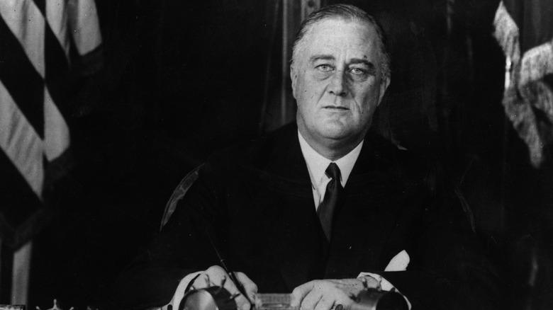 Franklin Roosevelt at desk