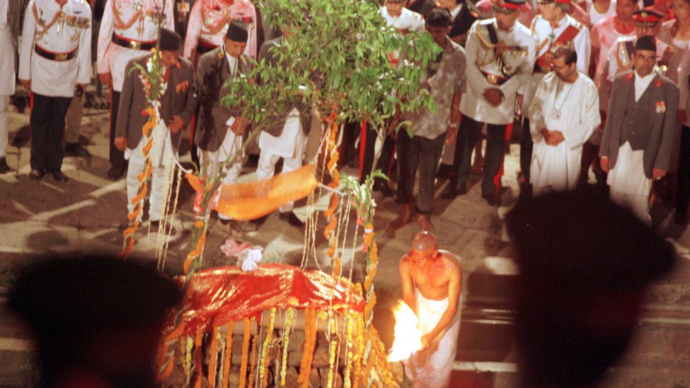 coffin of Queen Aiswarya after the massacre of the Nepalese royal family