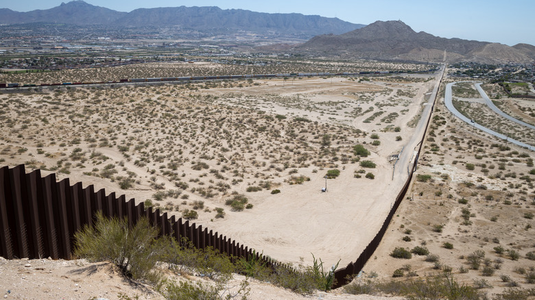 United States and Mexico Border