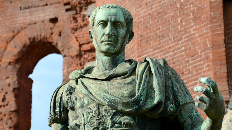 Statue of Julius Caesar