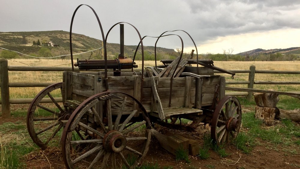 Vintage covered wagon