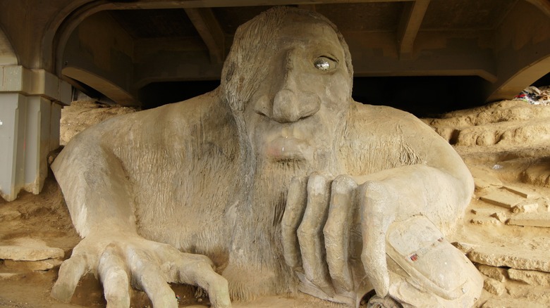 Seattle Troll sculpture 
