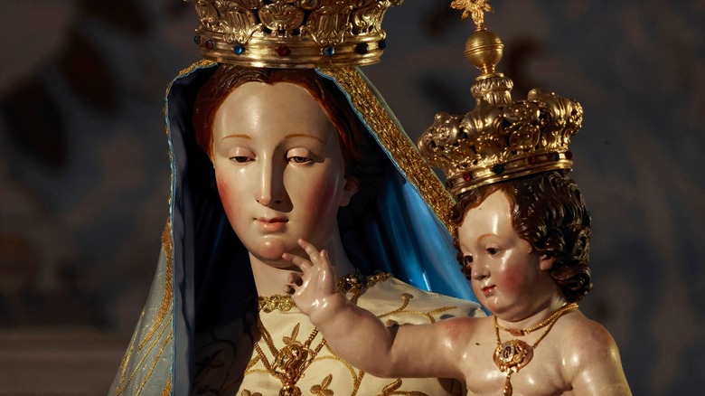 Virgin Mary and Jesus statues gold crowns
