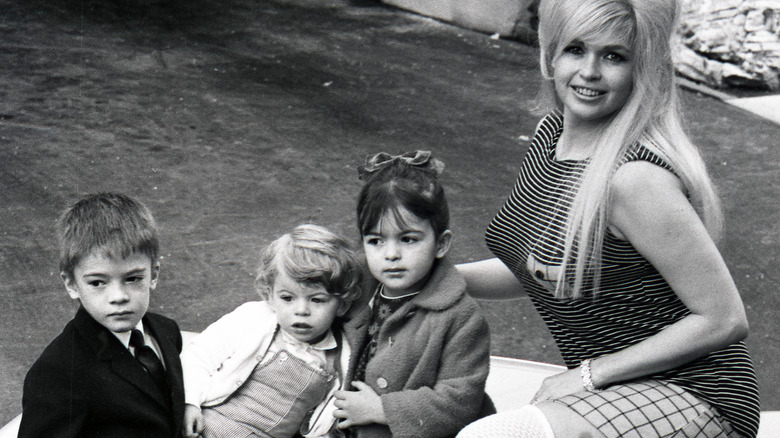 Jayne Mansfield with Mariska Hargitay and her brothers
