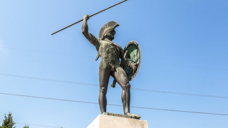 greek warrior statue