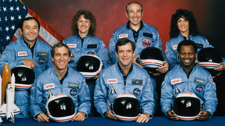 1986 challenger crew group photo
