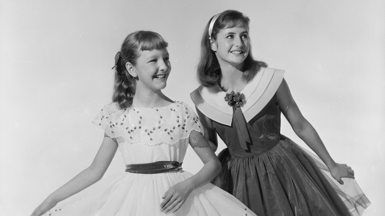 Teen girls in 1959