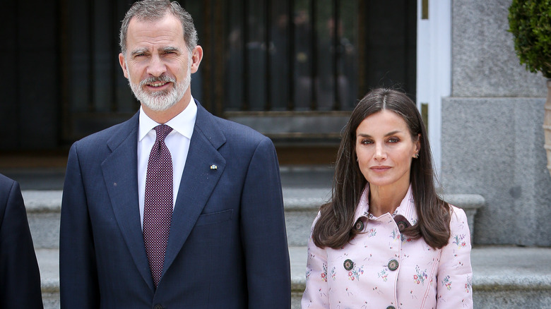 Spain's King Felipe VI with the queen