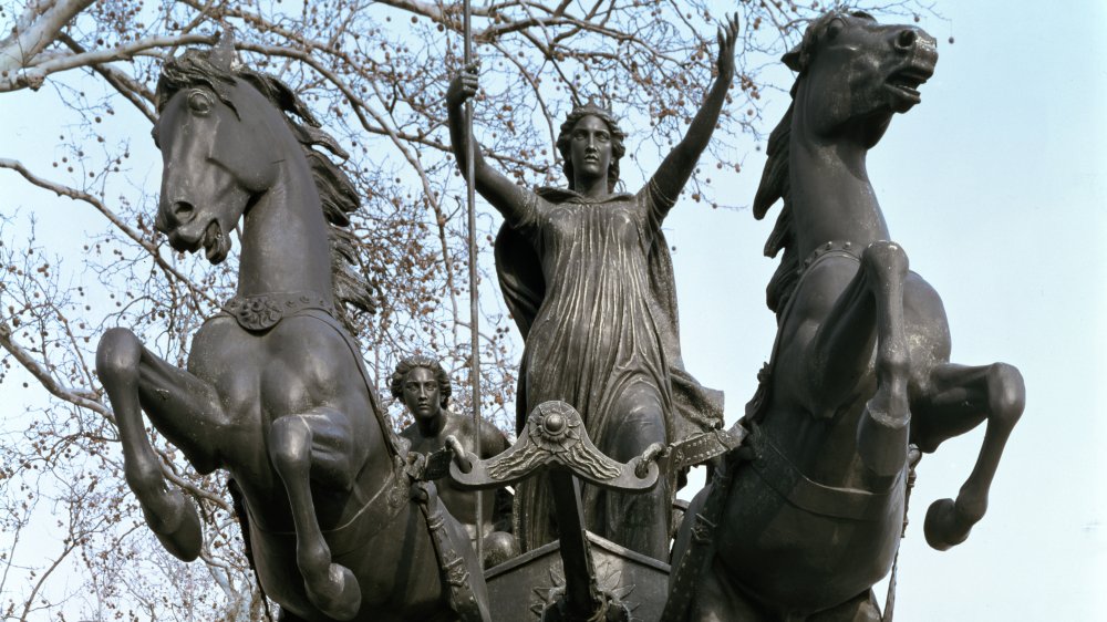Statue of Boudica in London