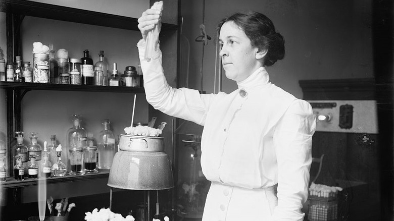 Alice Catherine Evans in a lab
