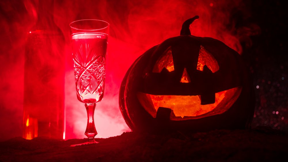 Scary Jack O'Lantern with cocktail