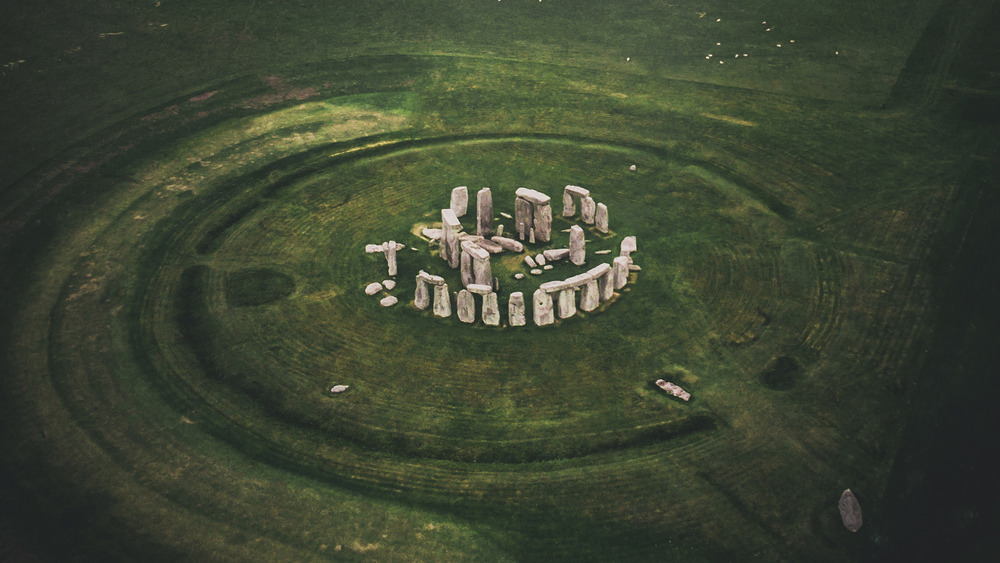 arial view of Stonehenge