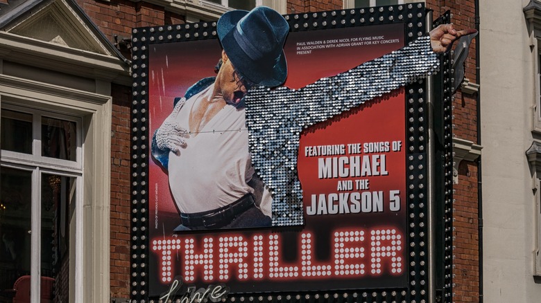 Michael Jackson thriller live billboard