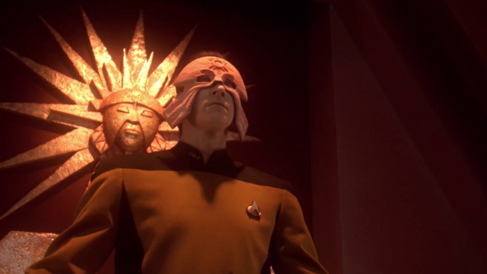 Screenshot from "Masks", Star Trek: The Next Generation