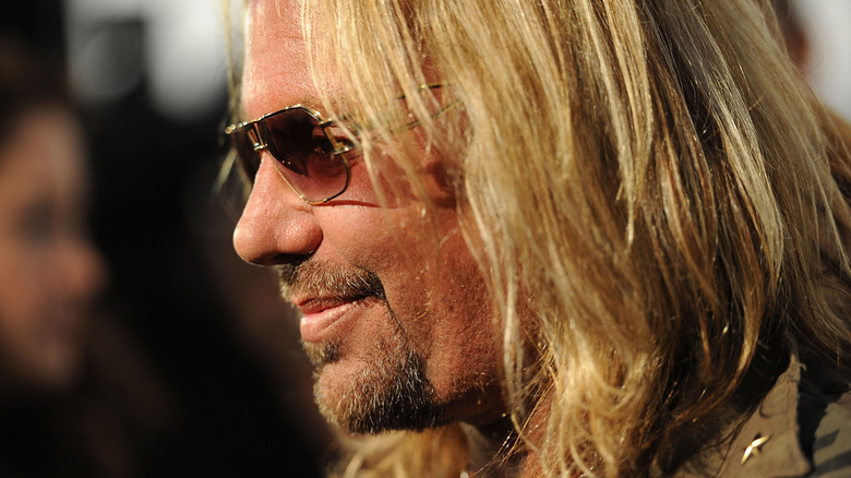 Vince Neil close up with sunglasses
