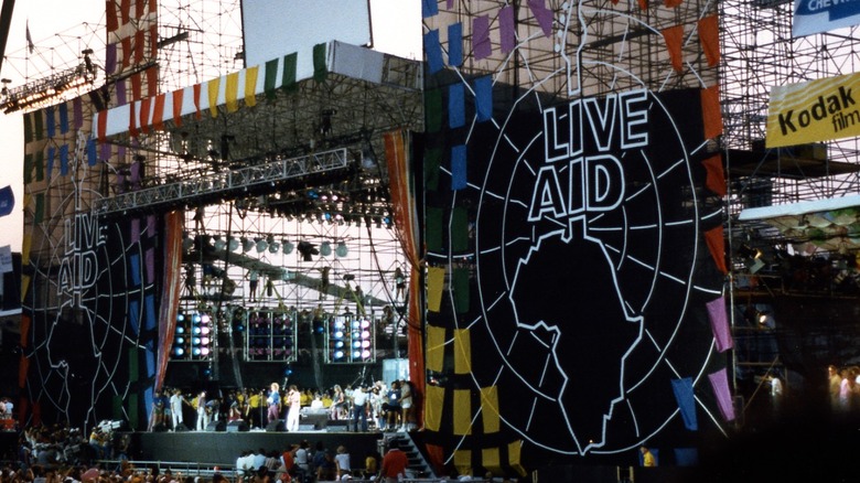 Led Zeppelin performing Philadelphia's Live Aid
