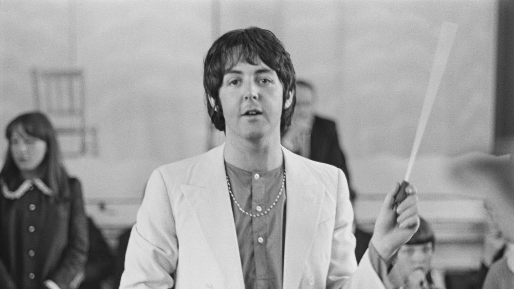 Paul McCartney conducting