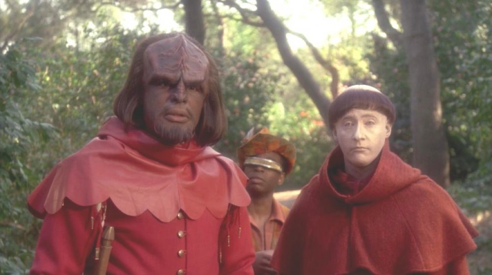 Worf and Data in medieval clothing