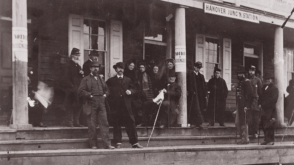 Railroad passengers in 1865