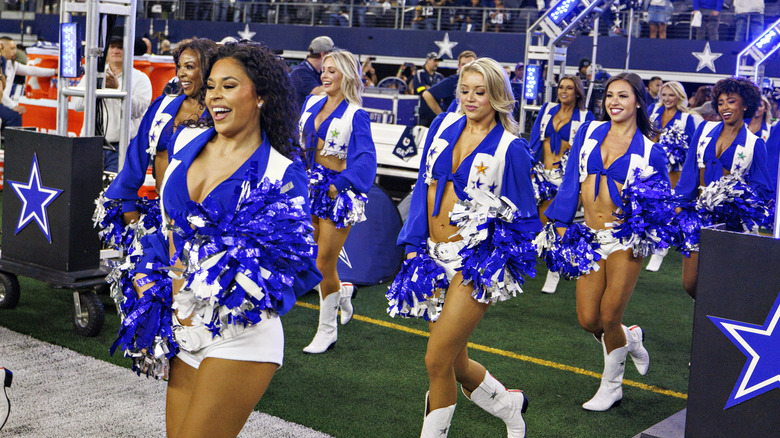Dallas Cowboys cheerleaders enter field