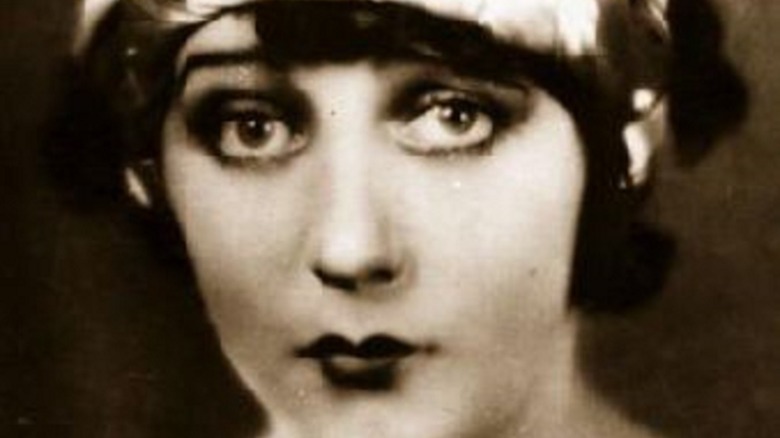Cropped photo of Barbara La Marr, circa 1920