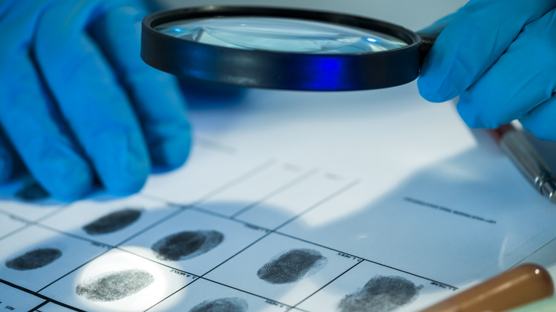 Forensic analysis of fingerprints