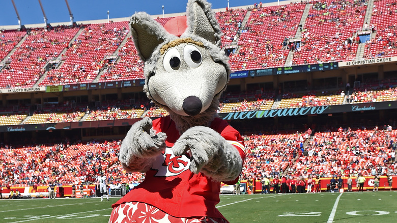 Kansas City Chiefs mascot KC Wolf