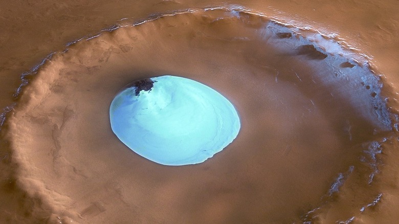 Ice pool in Martian crater