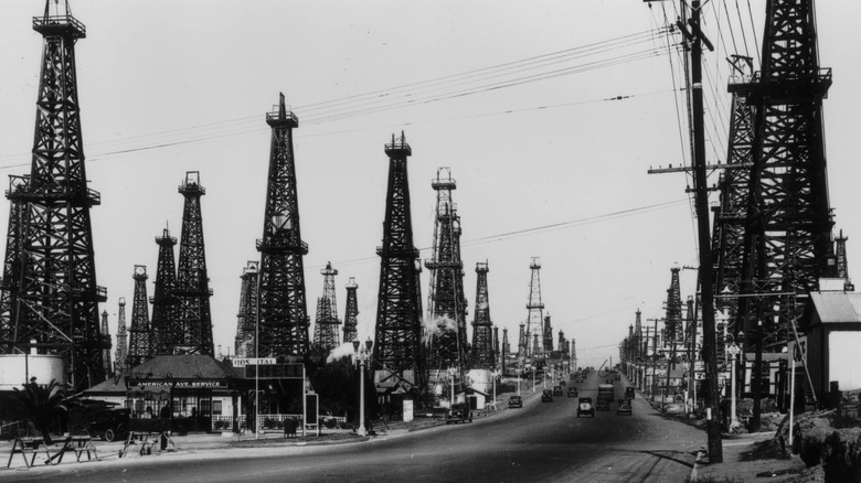 Photo of Los Angeles Oil Wells in 1937
