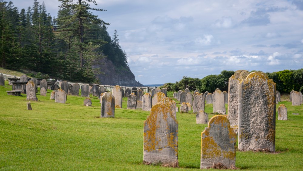 norfolk island cemetery