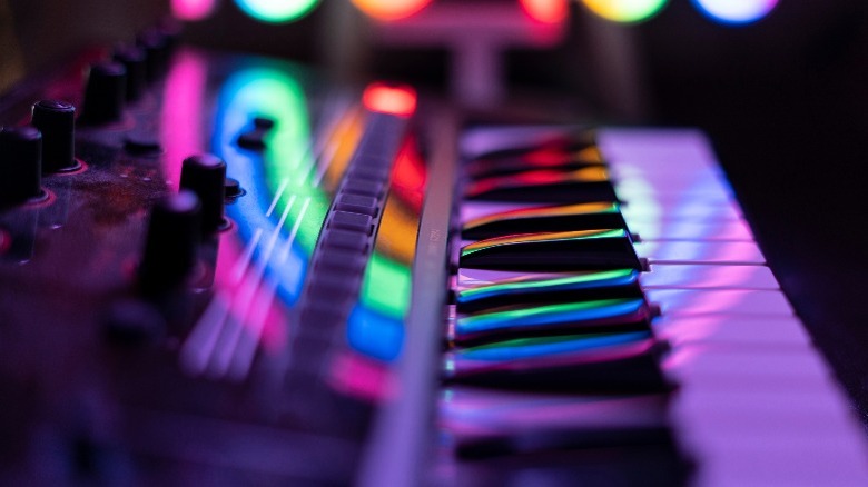 Synthesizer with colorful lights