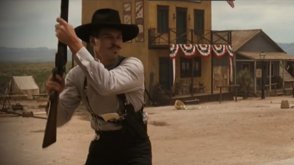 Val Kilmer in "Tombstone", Gunfight at the OK Corral