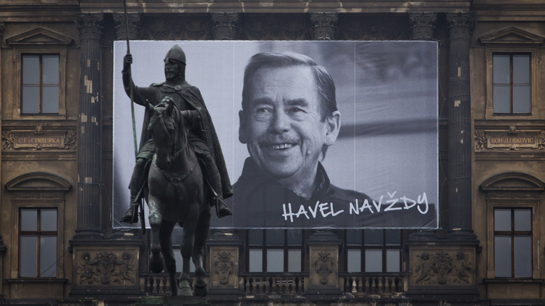 Vaclav Havel memorial sign