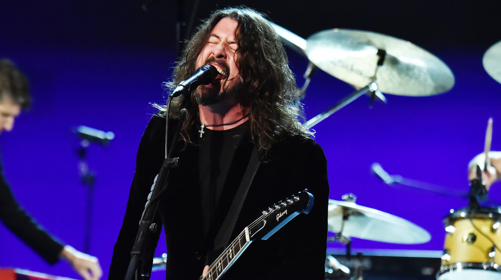 Dave Grohl Singing