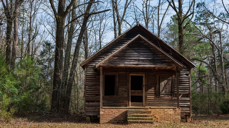 Former schoolhouse in Old Cahawba, Alabama