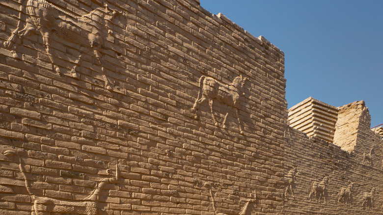 walls of Babylon